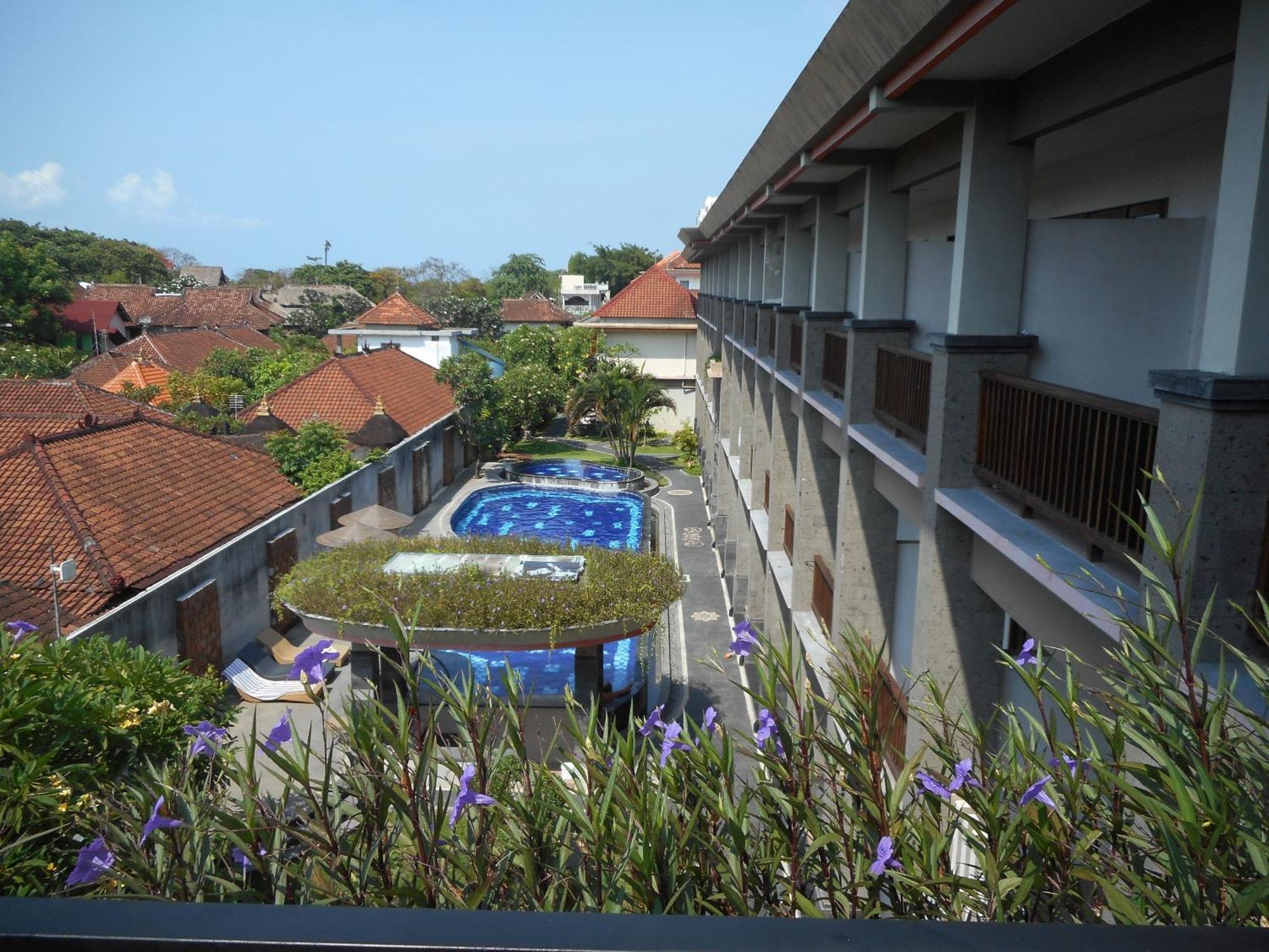 Grand Sinar Indah Hotel Legian Exterior foto