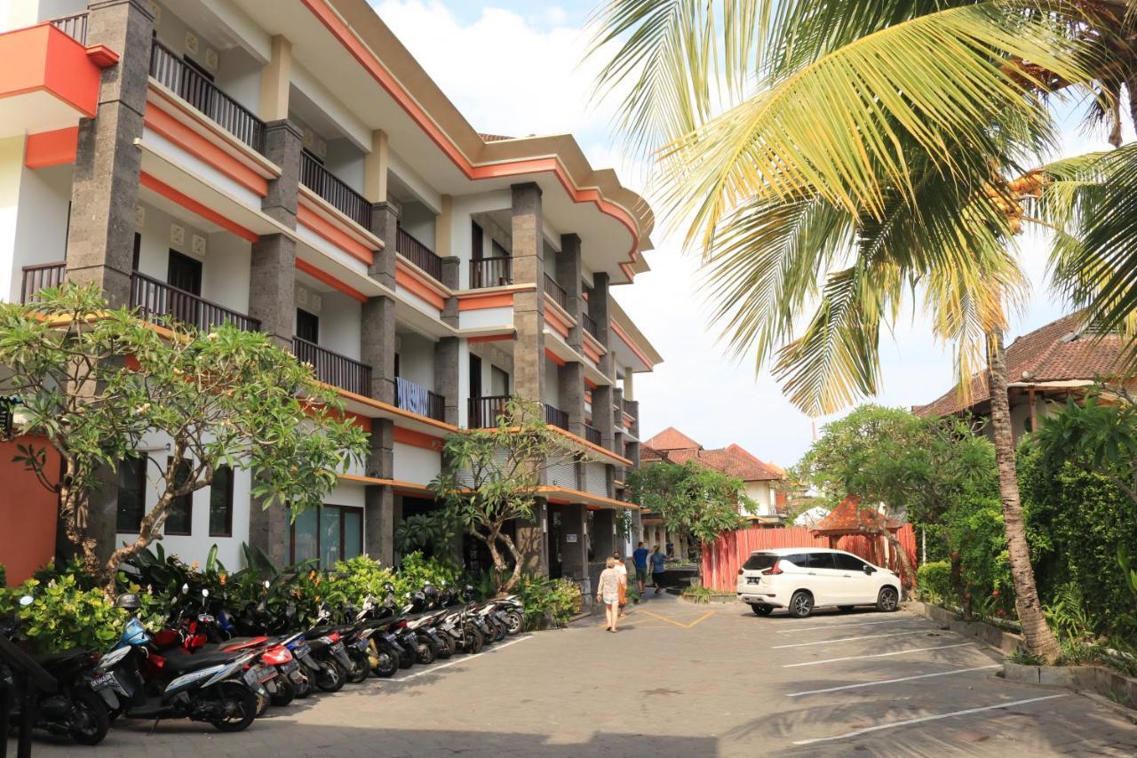 Grand Sinar Indah Hotel Legian Exterior foto