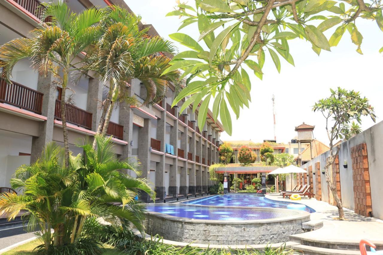 Grand Sinar Indah Hotel Legian Exterior foto